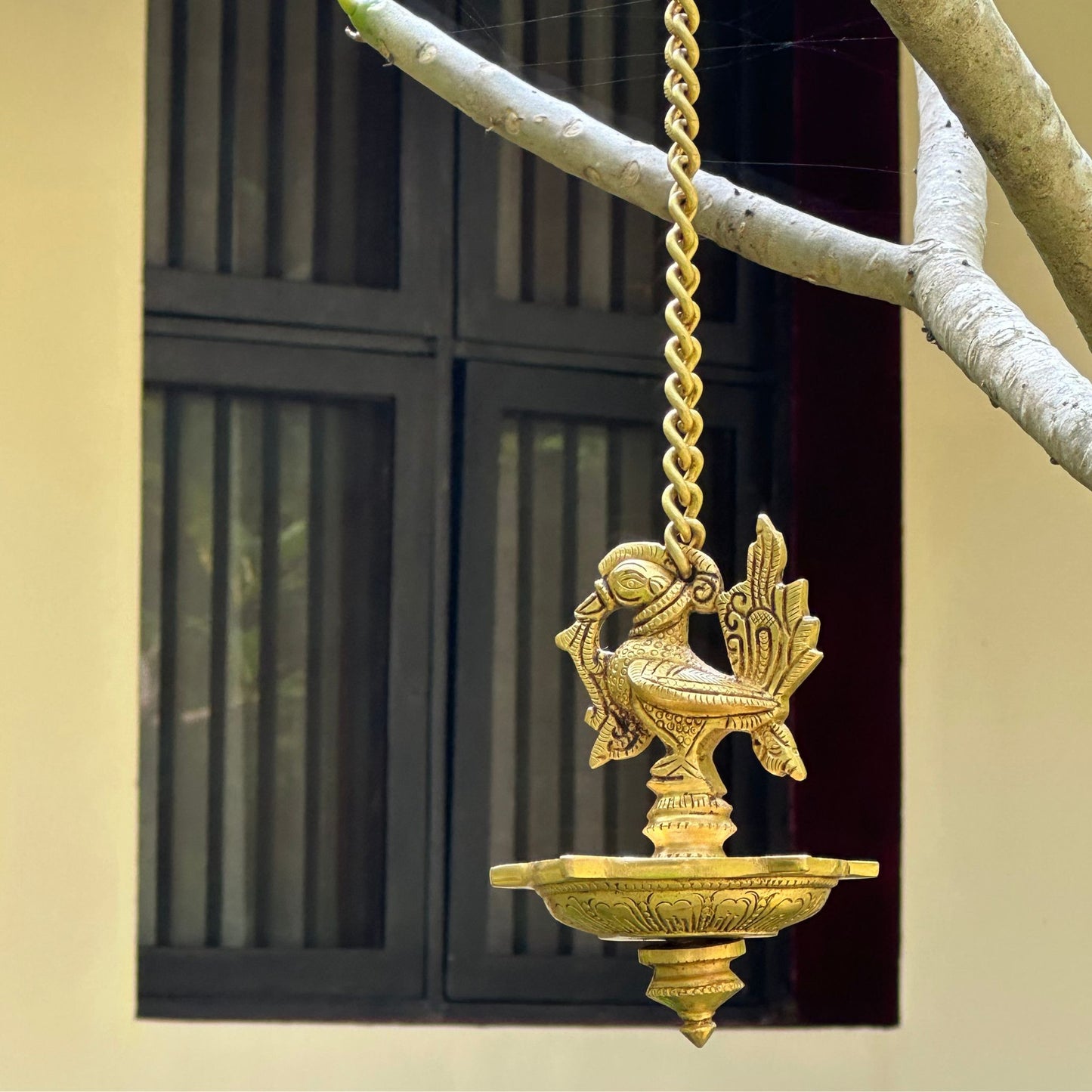 Annam Hanging Lamp – Handcrafted Brass Vilakku